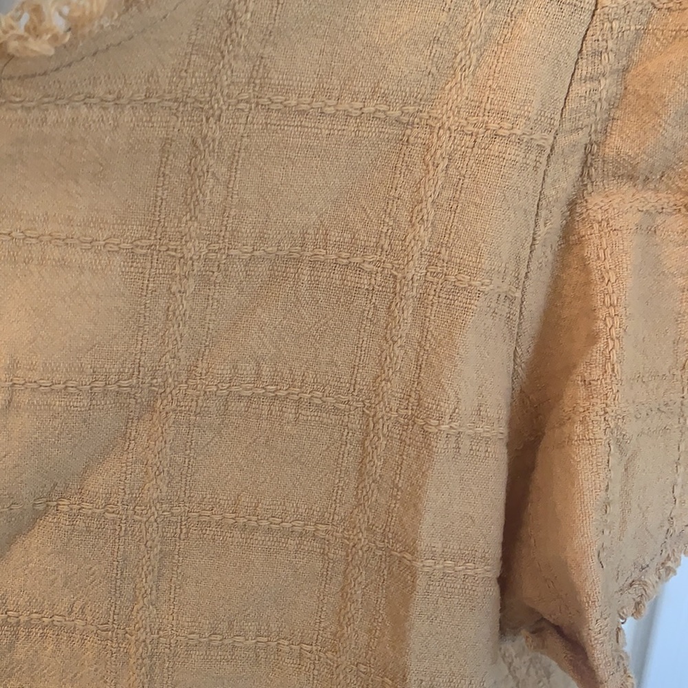 Loveriche boutique crop shirt - Picture 4 of 5